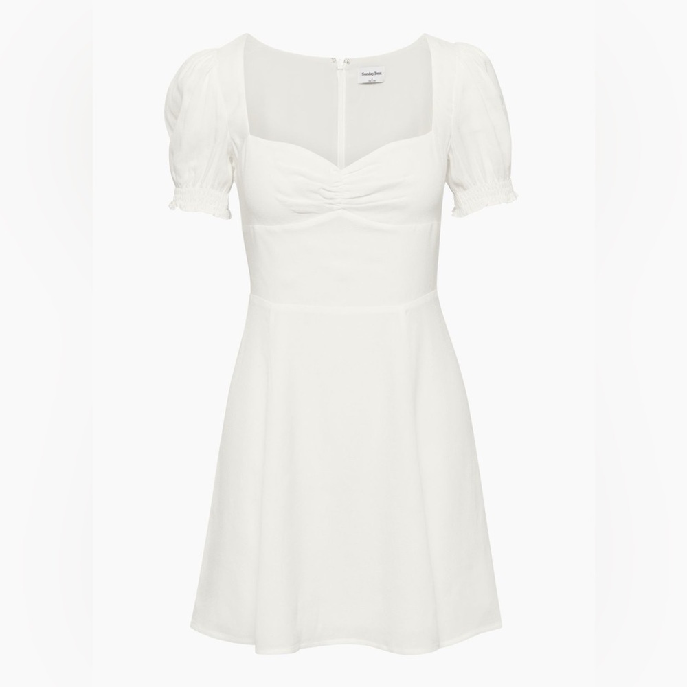 🎀🎁🎁NWT ARITZIA SUNDAY BEST Tinsley Dress in
Light Birch size 12